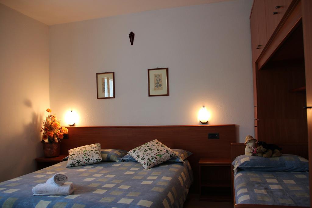 Albergo Bucaneve Campodolcino Luaran gambar